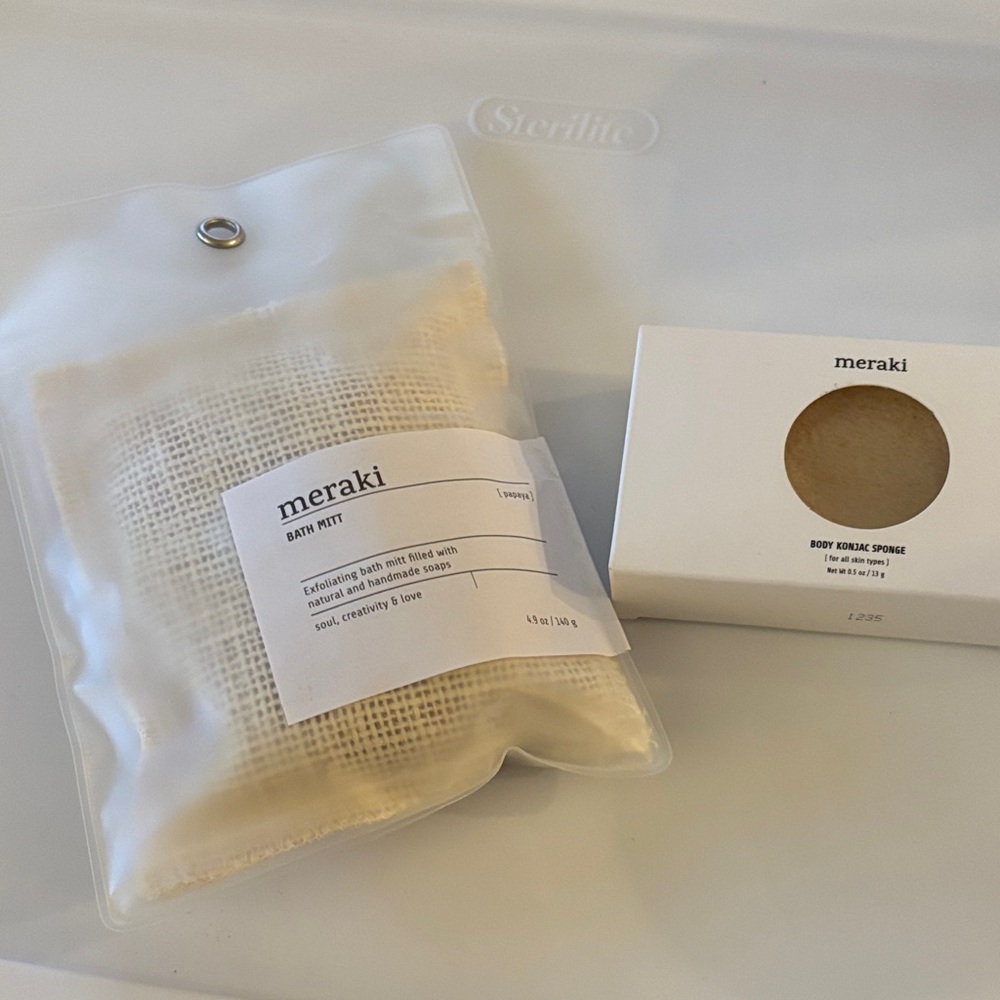 Meraki Cream Bath Mitt and Sponge Set